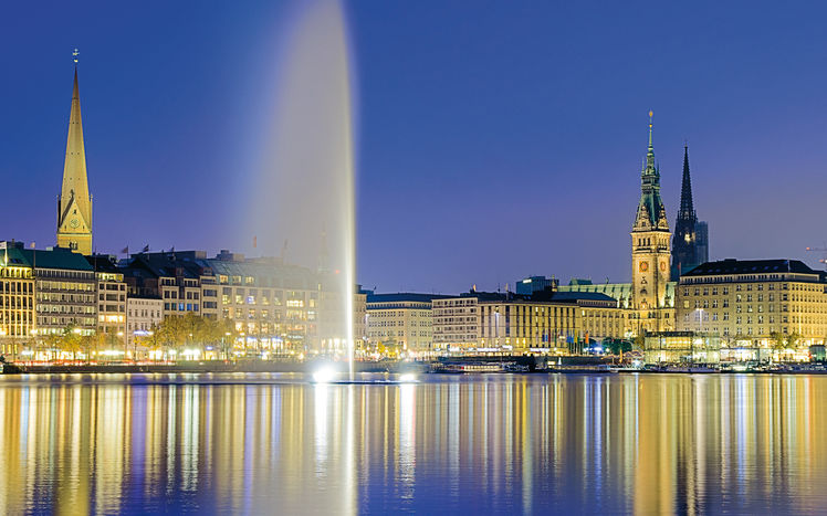 Content Hamburg Alster