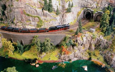 Knuffingen Tunnel Dampflok