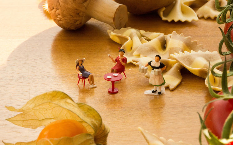 Sonderveranstaltung Kuli Damen Tisch Preiser