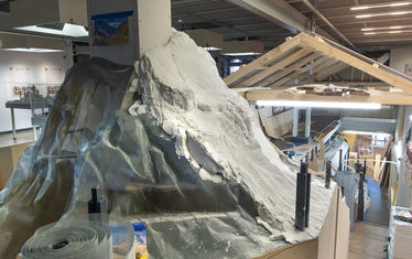 Wb 02 kw 18 2025 n 1279 anden